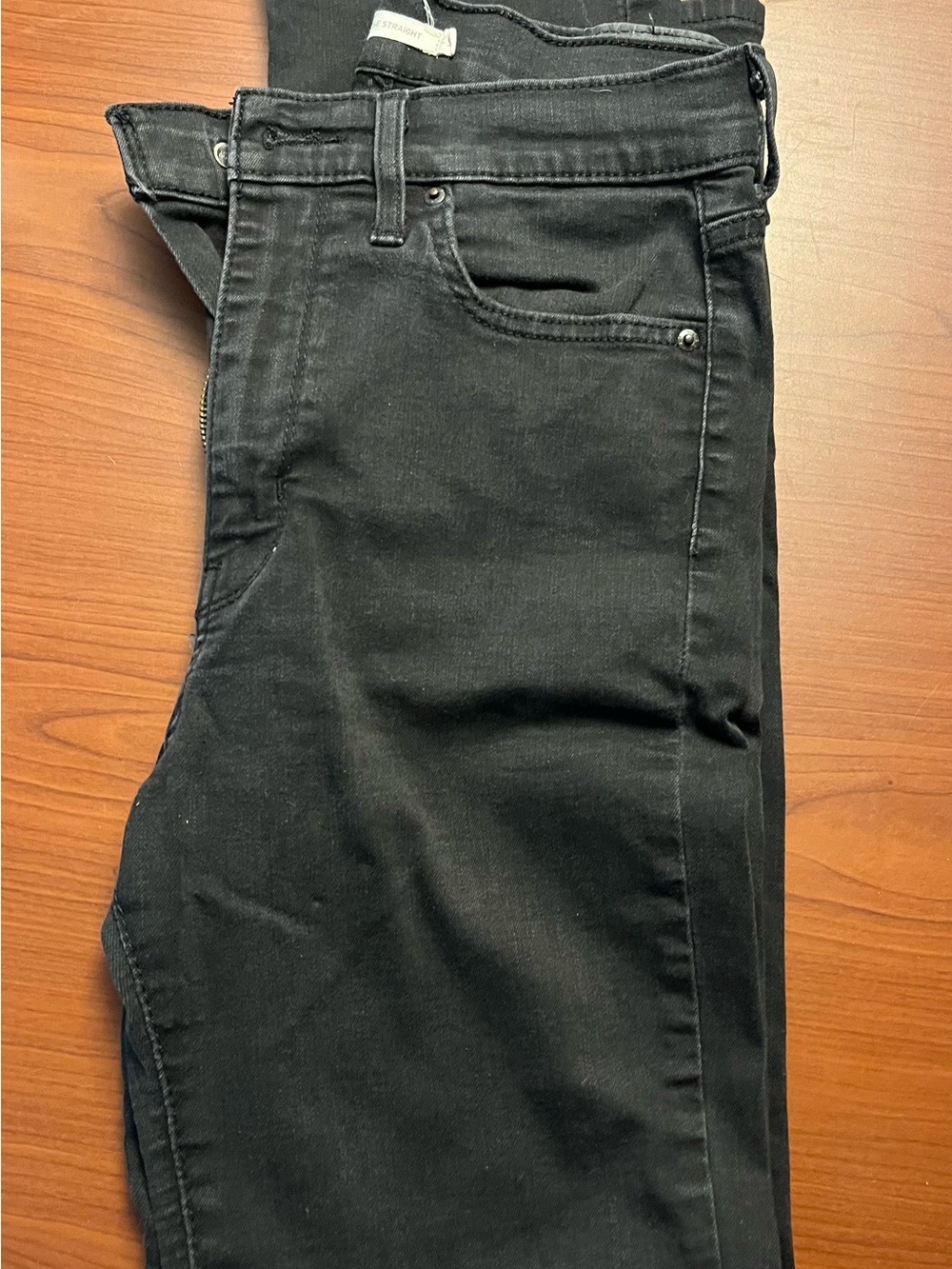 Levi's Women's Black Straight-Leg Jeans